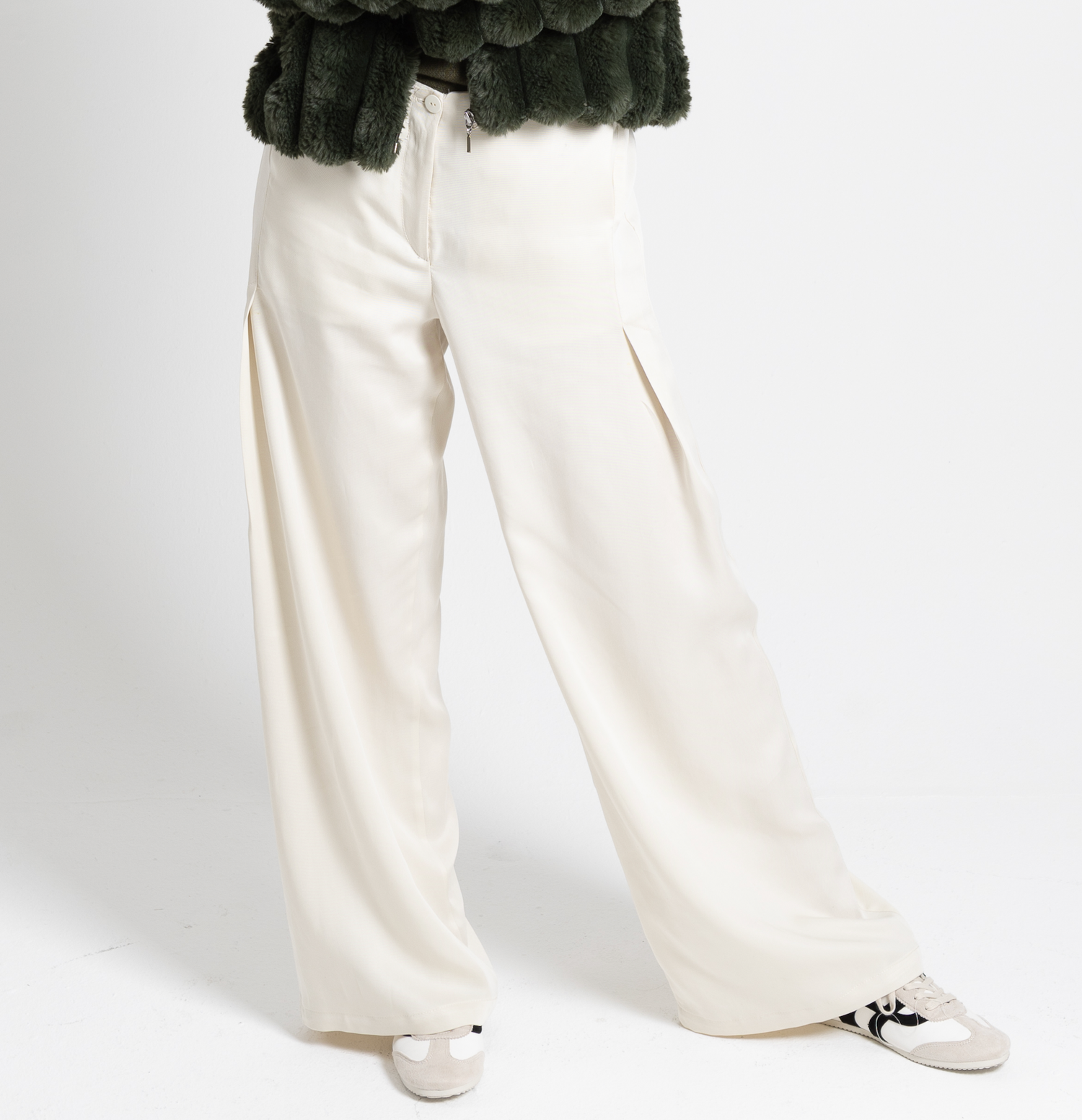 Trousers & Pants